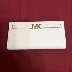マイケルコース 長財布 白 ホワイト 正規品 牛革 財布 クリスマスプレゼント
