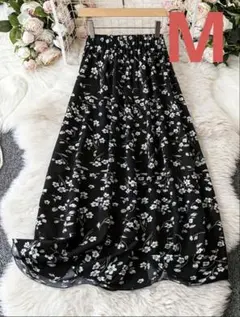 一点モノ❗️ ロングスカート　黒　フレア　花柄　レディース　新品　m