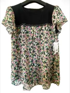 お花柄チュニック M～Lサイズ 半袖切り替えデザイン 新品タグ付き