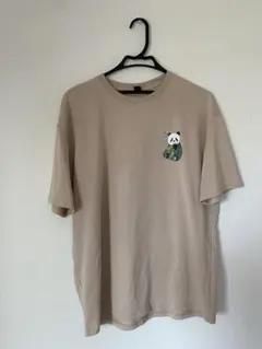 パンダデザイン ベージュTシャツ