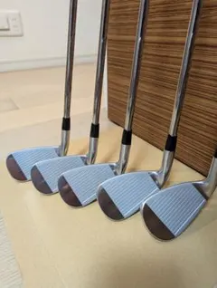 Item thumbnail for item 9b1eb627-b310-4106-9219-d9f61ccc1504