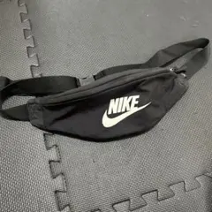 NIKE ボディバッグ ウエストポーチ ブラック