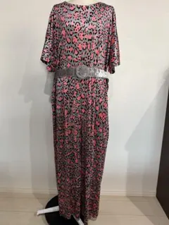 プニュズ！レオパード柄オールインワン（ピンク・グレー）のサムネイル