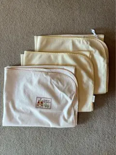 Item thumbnail for item 4ca713af-27ad-4dc3-8225-7c4164fcb33f