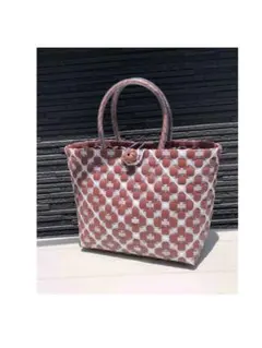 Item thumbnail for item f4679cce-1652-4844-9504-dff90c5e15be