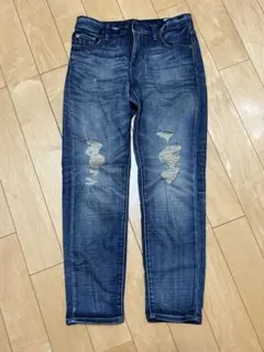 ユニクロダメージ加工 レディーススリムフィットデニムパンツ56センチ