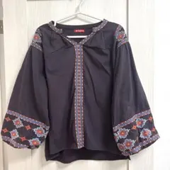 Amina アミナ　長袖 刺繍 ブラウス ダークパープル　エスニック　ゆったりのサムネイル