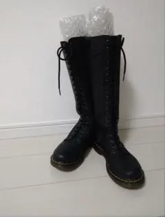 【UK5】ドクターマーチン(Dr.Martens) 20ホールブーツ