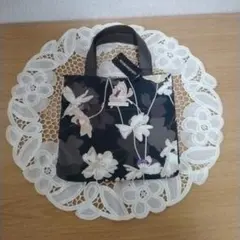 新品未使用nicolai bergmann トートバッグ 花柄のサムネイル