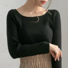匿名配送✨スクエア ネック リブニットプルオーバー
