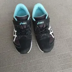 asics ブラック/ライトブルー スニーカー　23.5センチ