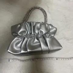 シルバー　パーティーバッグ
