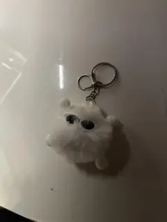 スノーボール ふわふわ ホワイト キーホルダー