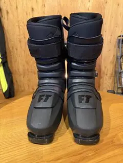 名機FTフルティルトDESCENDANT8 26.0-26.5cmフリースタイル 名機FTフルティルトDESCENDANT8 26.0-26.5cmフリースタイル - メルカリ
