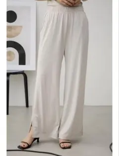 AZUL BY MOUSSY 試着のみの着用 イージーパンツ Mサイズ 細見え