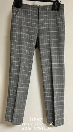 秋冬 グレー チェックテーパードパンツ38サイズ