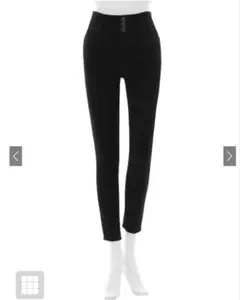 【新品タグ付き】ブラック スキニーパンツ ハイウエスト
