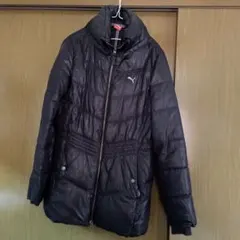 PUMA フード付きブラックダウンジャケット