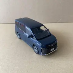 トヨタノアカラーサンプル ミニカー 3台セット - メルカリ