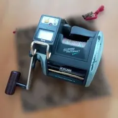 Item thumbnail for item c727385f-625c-4f17-a6e4-450f38120e9b