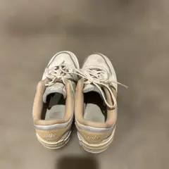 Nike Air Force 1 ホワイト/ベージュ