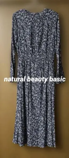 natural beauty basic 長袖ワンピースMサイズ
