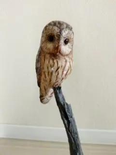 F　　フクロウのバードカービング