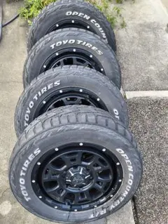 25年11月納車ハイエース200系8型 純正タイヤホイールセット 2025年