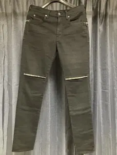 ヒステリックグラマー　ブラック　スタッズデニム　31インチ　ひざ開き加工