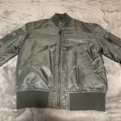 GU　MA-1ジャケット　カーキ　Mサイズ
