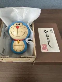 ドラえもん 喫煙中 フィギュア 元箱付き - メルカリ