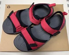 Item thumbnail for item 1d2bbab7-41f7-45f8-b82c-f72d1215eb79