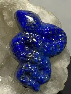 天然石 ラピスラズリ ゴリラ 彫刻パーツ 貫通穴あり - メルカリ