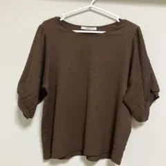 【美品】Amista しまむら ぽこぽこシャーリングブラウス ブラウン Mのサムネイル