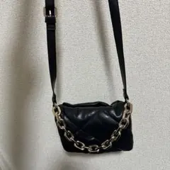 ブラックキルティングショルダーバッグ