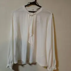 しまむら★hina style ゴールドバー フォーマルブラウス新品4L