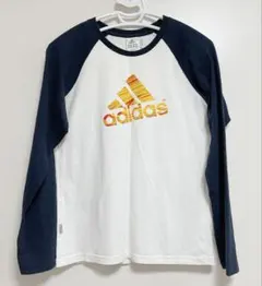 【adidas】長袖Tシャツ　ラグラン袖　センターロゴ
