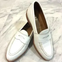 【REGAL】ホワイトレザー コインローファー　23.5㎝