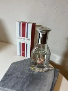 Tommy Hilfiger tommy girl オードトワレ 30mlのサムネイル