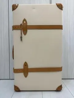 ◆R0033◆グローブトロッター safari 30" キャリーケースのサムネイル