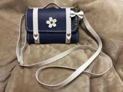 フラワーモチーフ付きショルダーバッグ ネイビー