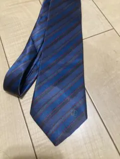 vintage dunhill シルク ネクタイ ネイビーと赤のストライプ