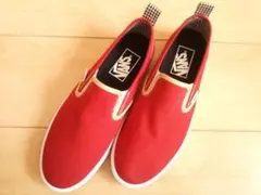 未使用VANSスリッポン*春夏スニーカー*送料無料*赤バンズ靴*ブランド新品同様