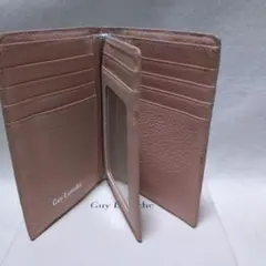 ♦306　Guy Laroche　ギ・ラロッシュ　二つ折り財布