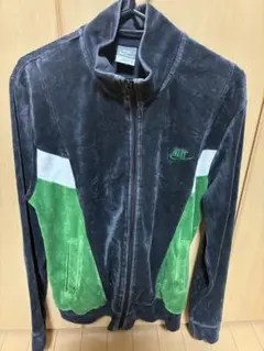 Nike ジップアップジャケット ブラック/グリーン　ベロア
