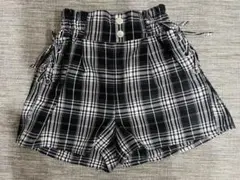 美品　LOVE RABBY 短パン　ハーフパンツ　ショートパンツ　140