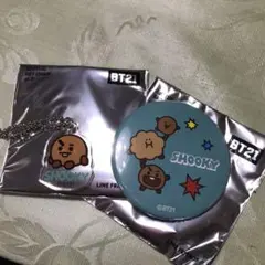 ☆BT21 カフェ 限定 SHOOKY アクリルキーホルダー 缶バッジセット
