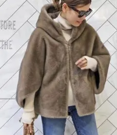 ドゥーズィエムクラス [MY WHITE] ファー ブルゾンのサムネイル