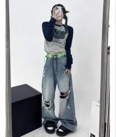 クロップド丈ナンバープリントラグランスリーブTシャツ