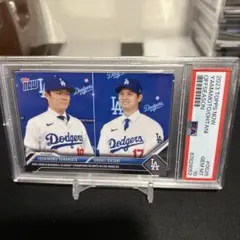 大谷翔平　山本由伸　ドジャース入団会見カード　PSA10